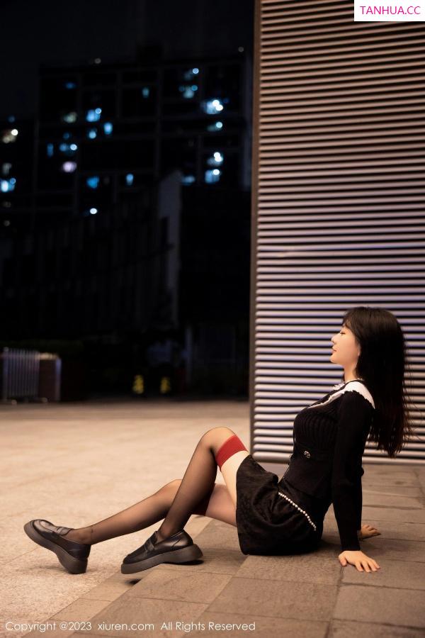   [XiuRen]高清写真图 2023.05.11 No.6724 幼幼 黑丝美腿第9张图片